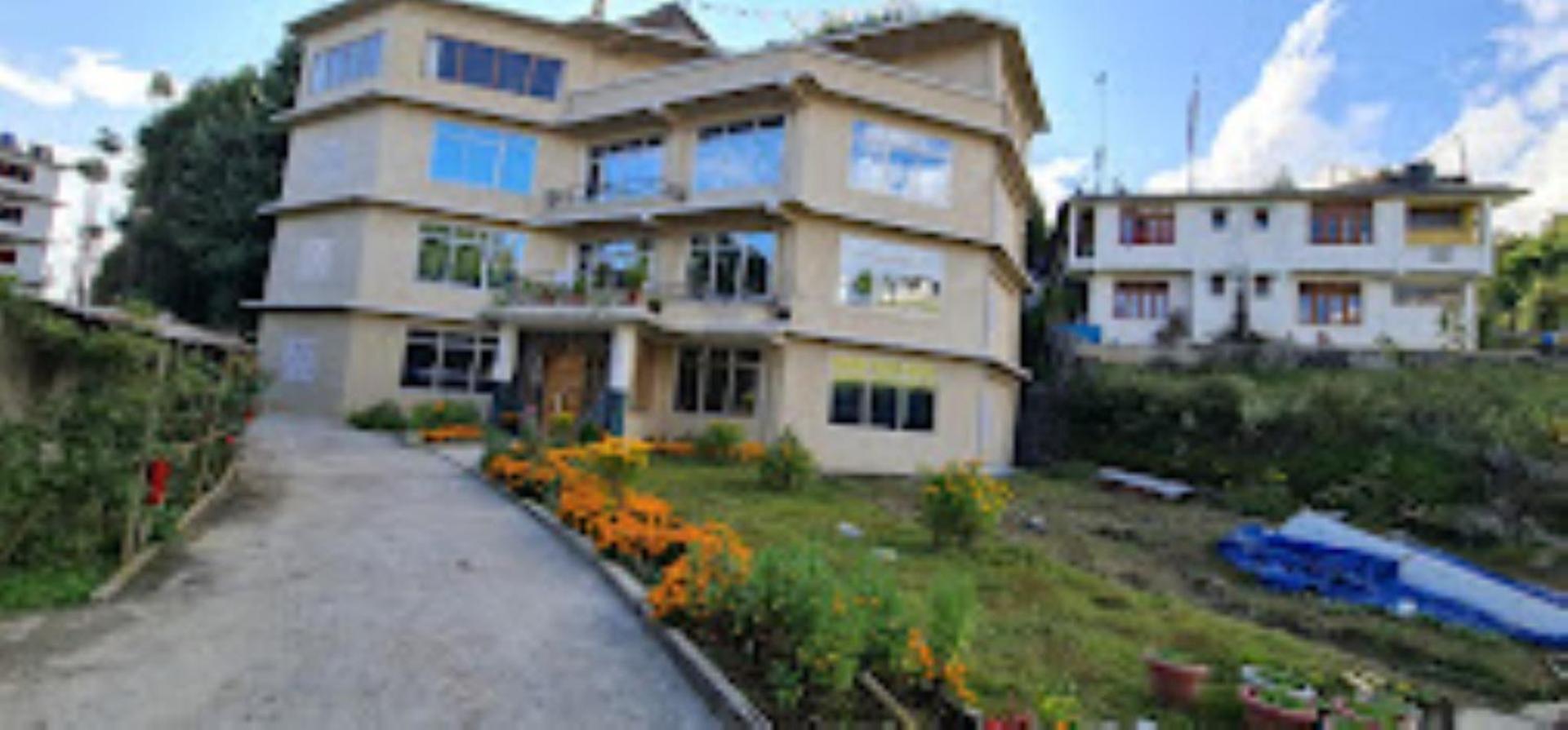 Hotel Dewa Elegance Tawang Bagian luar foto